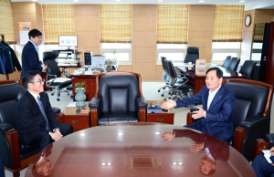 배낙호 김천시장, 김천혁신도시 이전 공공기관 방문