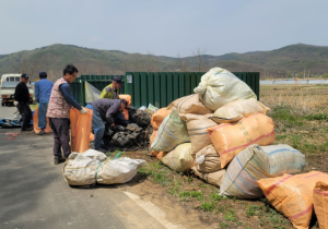 군위군 우보면 봉산1리, 대청소·꽃심기로 봄향기 가득