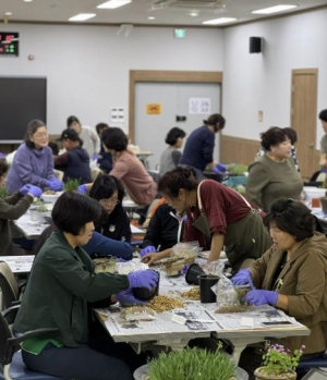 예천군, 치유농업 생활원예 우리꽃연구회 교육 실시
