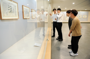 계명대 행소박물관, ‘근원 김양동 기증 작품전’ 열어