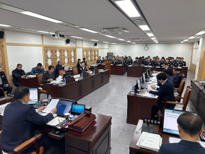 경북도의회 건설소방위원회, 재난안전실·소방본부 행정사무감사 실시