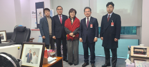 김진열 군위군수, 지역현안 해결 위해 국회 찾아
