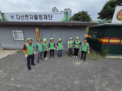 고령군 다산면 자율방재단, 철인3종경기 앞두고 환경정비 구슬땀