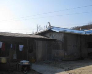 군위군 `슬레이트 철거 및 지붕개량 지원사업` 추진