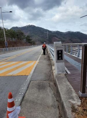 부항면, 봄맞이 부항댐 둘레길 환경정비 실시