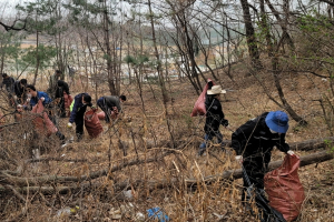 포항시, 봄맞이 호동매립장 주변 환경정화 및 산불예방 캠페인 전개