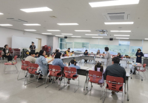 군위군, 초등학생 그림책 상상놀이 및 학부모 그림책 특강