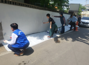 김천시 대곡동 바르게살기운동위원회, 벽화 그리기 봉사활동 실시