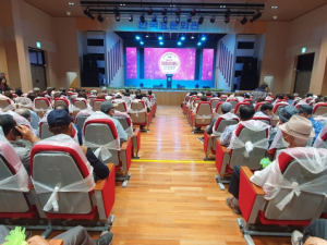 사)한국나눔연맹 지원, 대한노인회 성주군지회 孝콘서트 관람