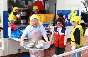 울진군, 참! 좋은 사랑의 밥차 무더위 보양식 삼계탕으로 여름나기