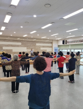 고령군, 헬시하트 실버체조단 건강UP사업 실시
