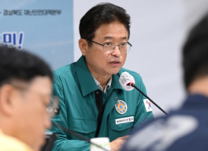 이철우 경북도지사, 강제대피명령 등 시군에서 현장대응 적극 조치 주문