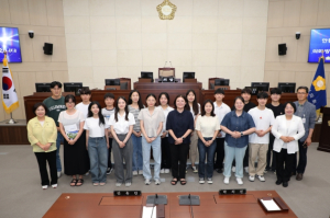 안동시청 지역대학 학생 행정인턴, 의회 견학 실시