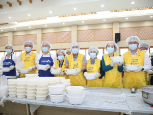 대구시의회, 삼계탕 드시고 여름 무더위에 건강 지키세요!