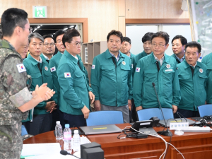 이철우 경북도지사, “디지털화된 새로운 전쟁에 대비하라”