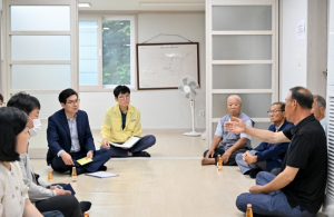 김광열 영덕군수, 관내 경로당 모두 방문해 민심 살펴