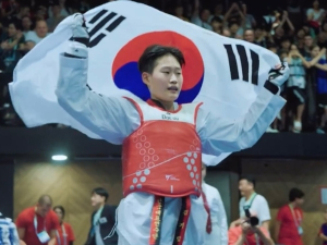 성주여자중학교 김가람 선수, 사라예보 2023 세계유소년태권도선수권대회 금메달 획득
