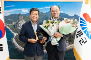 최병욱 국토교통부노동조합 위원장 2023 울릉군민상 특별공로상 수상