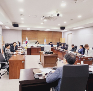 포항시의회 자치행정위원회, 긴급 간담회 실시