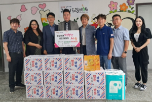 구미시, 후원단체 연리지(YLG) 추석 맞이 과자선물세트 전달