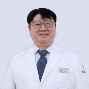 큰마디큰병원 이길호 원장, 경주시 장학금 300만원 기탁