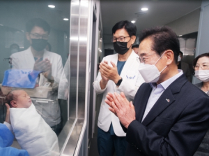 영천시 분만 산부인과에서 300번째 아기 탄생