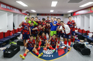 김천상무프로축구단, ‘안산 상대 무패’ 김천, 안산 꺾고 선두 노린다!