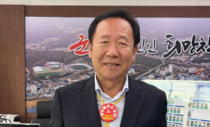 박현국 봉화군수, 혁신도시특별법 개정 촉구 릴레이 서명 참여