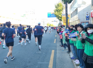 경주시 중부동, 동아일보 2023 경주국제마라톤대회 거리응원 실시