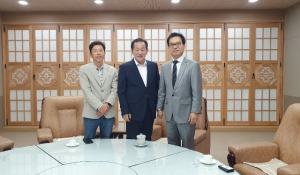 고탁희 중국한국인총연합회 회장 문경시청 예방