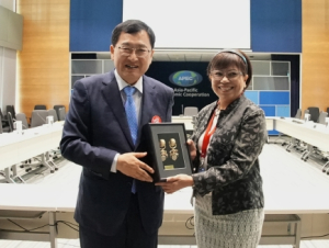 주낙영 경주시장, APEC 사무총장 접견...경주유치 당위 피력