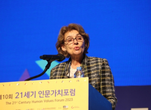 안동시 이리나 보코바 제10대 유네스코 사무총장, 인문가치포럼 기조 연설 나서