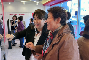 안동시 디지털 새싹교실 어르신들의 ‘햄버거 가게 습격사건’