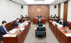 대구시의회 ‘곳간 비어가는데 대책은 뒤늦게 부랴 부랴’시 재정 운용 질책, ‘대구시 인구정책, 외국인 정책 손 놓고 있다’