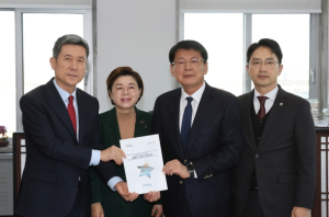 내년도 국비 확보 막판 총력전! 이강덕 포항시장, 역점사업 반영 집중 건의