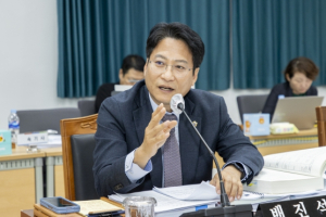 배진석 경북도의원, 작은학교 지원 등 학교를 지원하는 교육지원청의 역할 당부