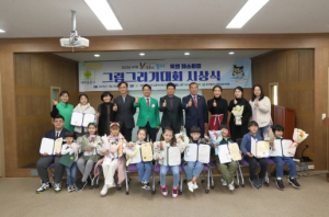 연이은『경제신화 도보길』투어 단체 견학, 관광 활기 되찾은 대구 북구