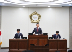 제296회 칠곡군의회 정례회 개회