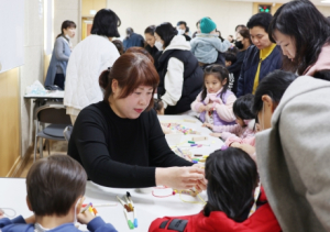 칠곡군아이누리장난감도서관, 자원봉사와 후원으로 가족 행사 개최‘눈길’