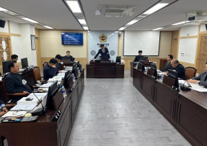 경상북도의회 건설소방위원회, 24년 예산안에 대한 면밀한 심사 이어가
