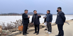 김학홍 경북도 행정부지사, 문경 혁신농업타운 현장점검