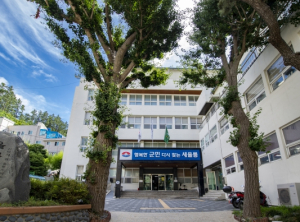 (주)우영엔텍 대표 이창우, 울릉군 우리 고향 지역인재육성을 위해 장학금 기탁