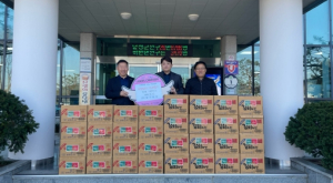 ㈜청조환경, 달성군 연말 맞아 이웃돕기 라면 140박스 기탁