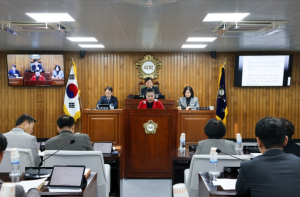 영주시의회 김화숙 의원 시정질문 나서
