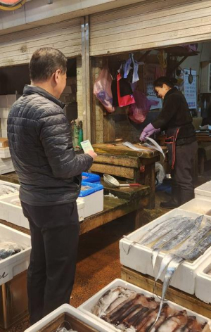 김천시 문화홍보실 설맞이 전통시장 장보기 행사 추진