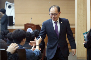 영남이공대, 2025학년도 신입생 웰컴 토크 콘서트 성료