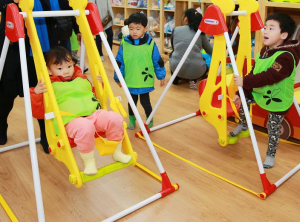 울진군 아이누리장난감도서관,오감 자극으로 두뇌발달! 오감놀이 프로그램 운영