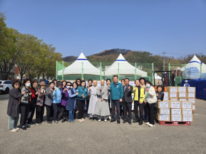 영덕군의회, 산불피해 이재민을 위한 구호물품 기탁