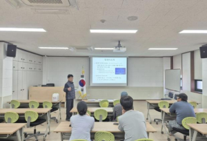 상주시농업기술센터, 염류집적 개선 위해 킬레이트제 활용기술 보급