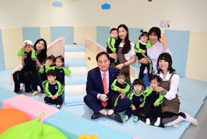 배낙호 김천시장, ‘아이 키우기 좋은 도시’ 현장 점검